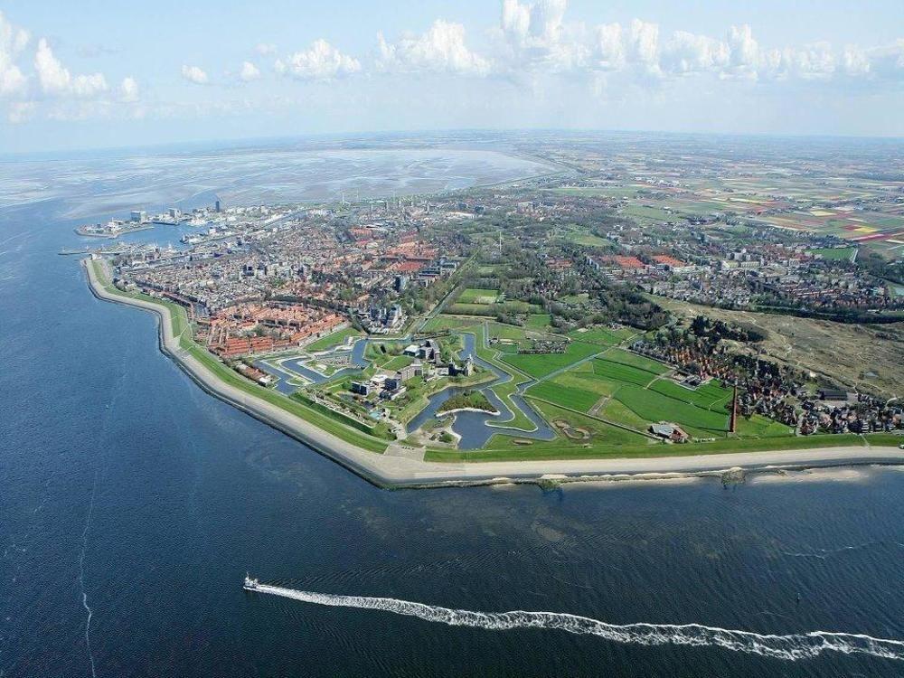 Hotel Wienerhof Den Helder Exterior photo